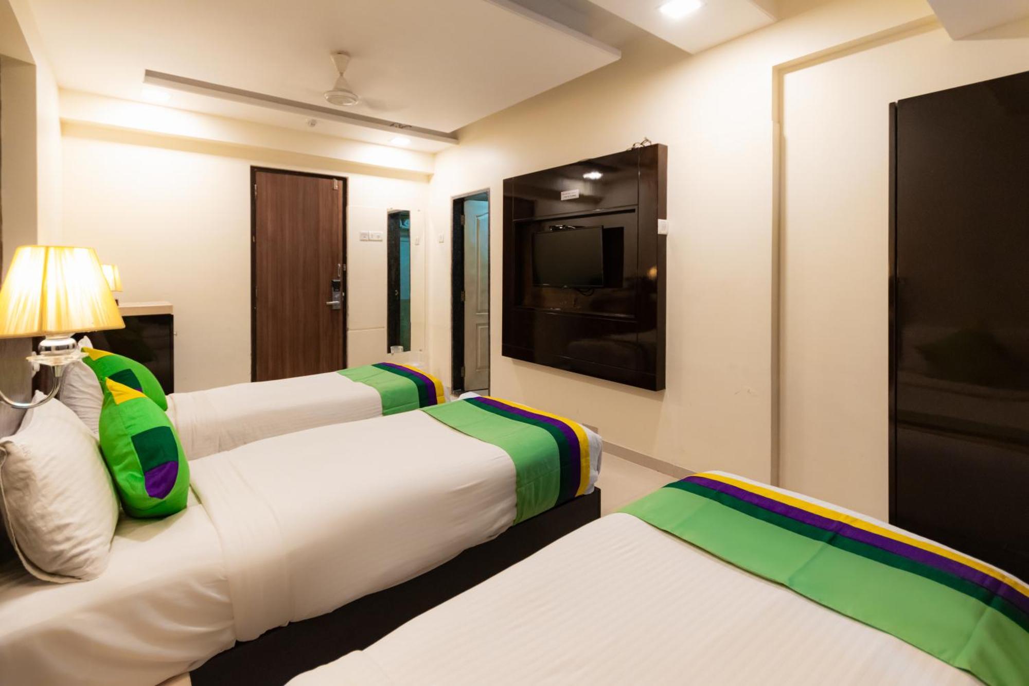 Treebo Laaiba Residency Otel Mumbai Dış mekan fotoğraf