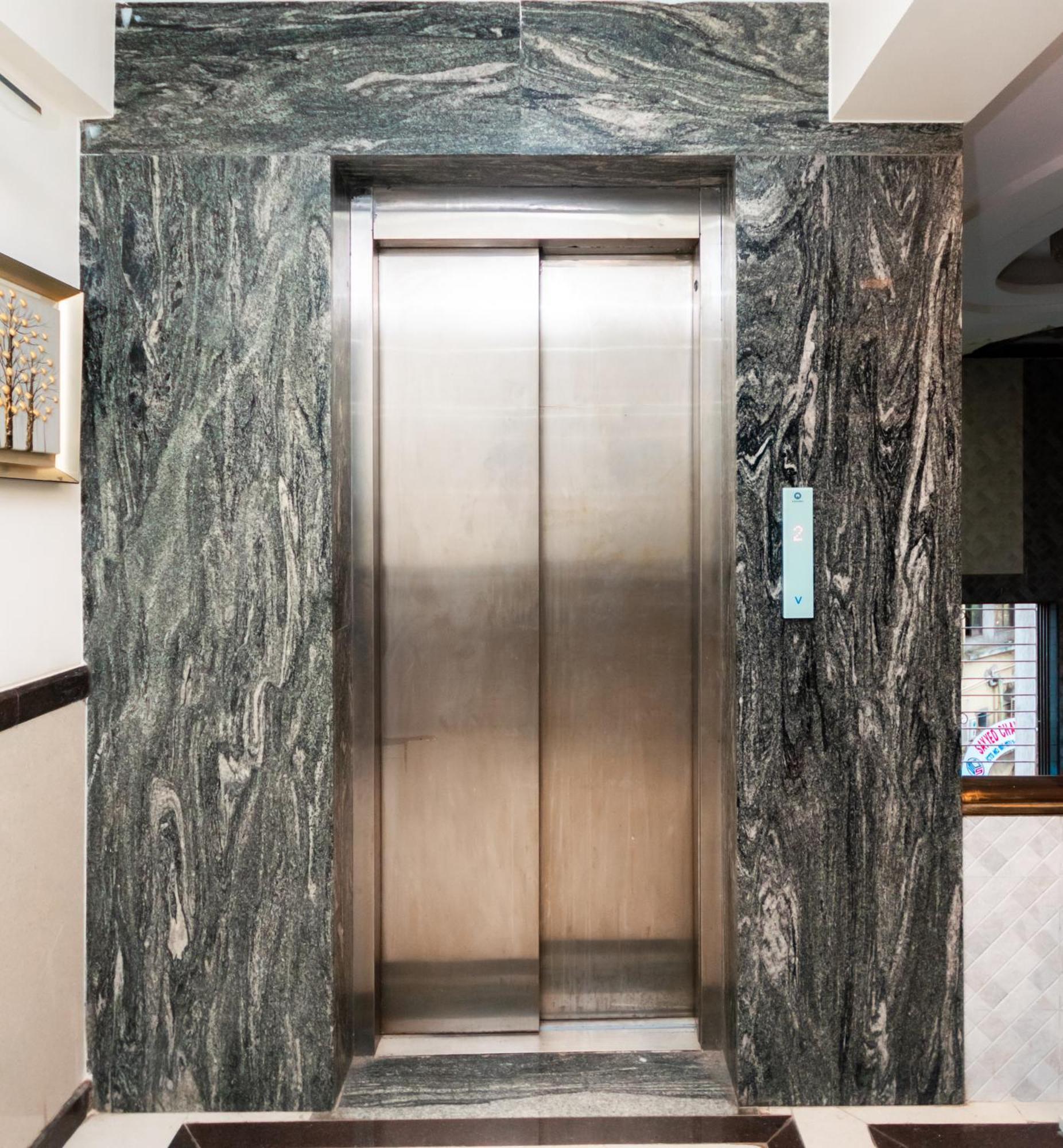 Treebo Laaiba Residency Otel Mumbai Dış mekan fotoğraf